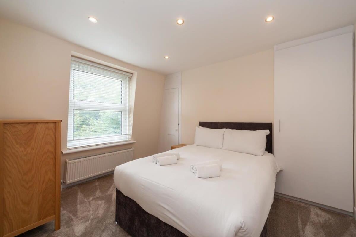 Spacious 2 Bedroom Maisonette In Stratford London Eksteriør bilde
