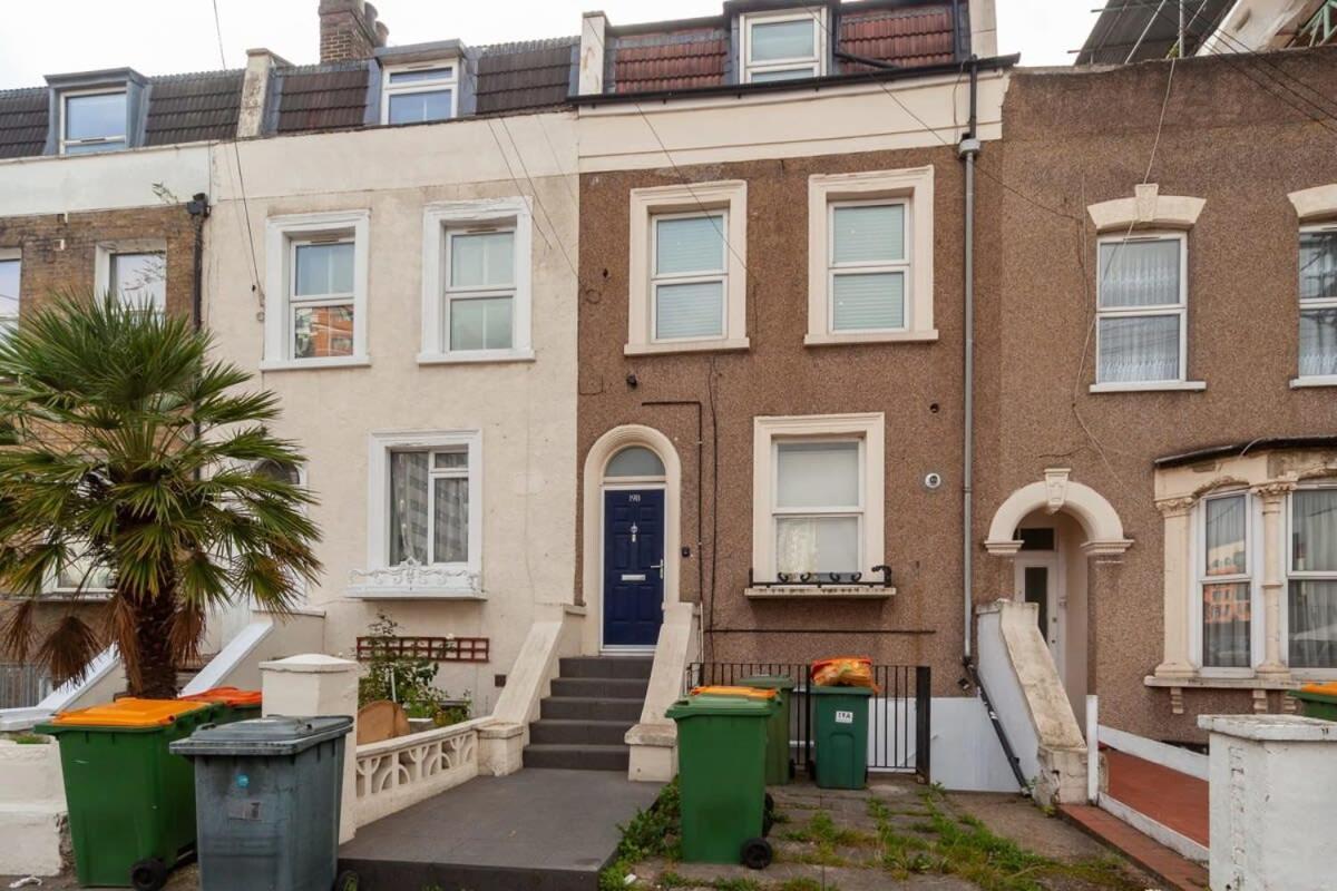Spacious 2 Bedroom Maisonette In Stratford London Eksteriør bilde